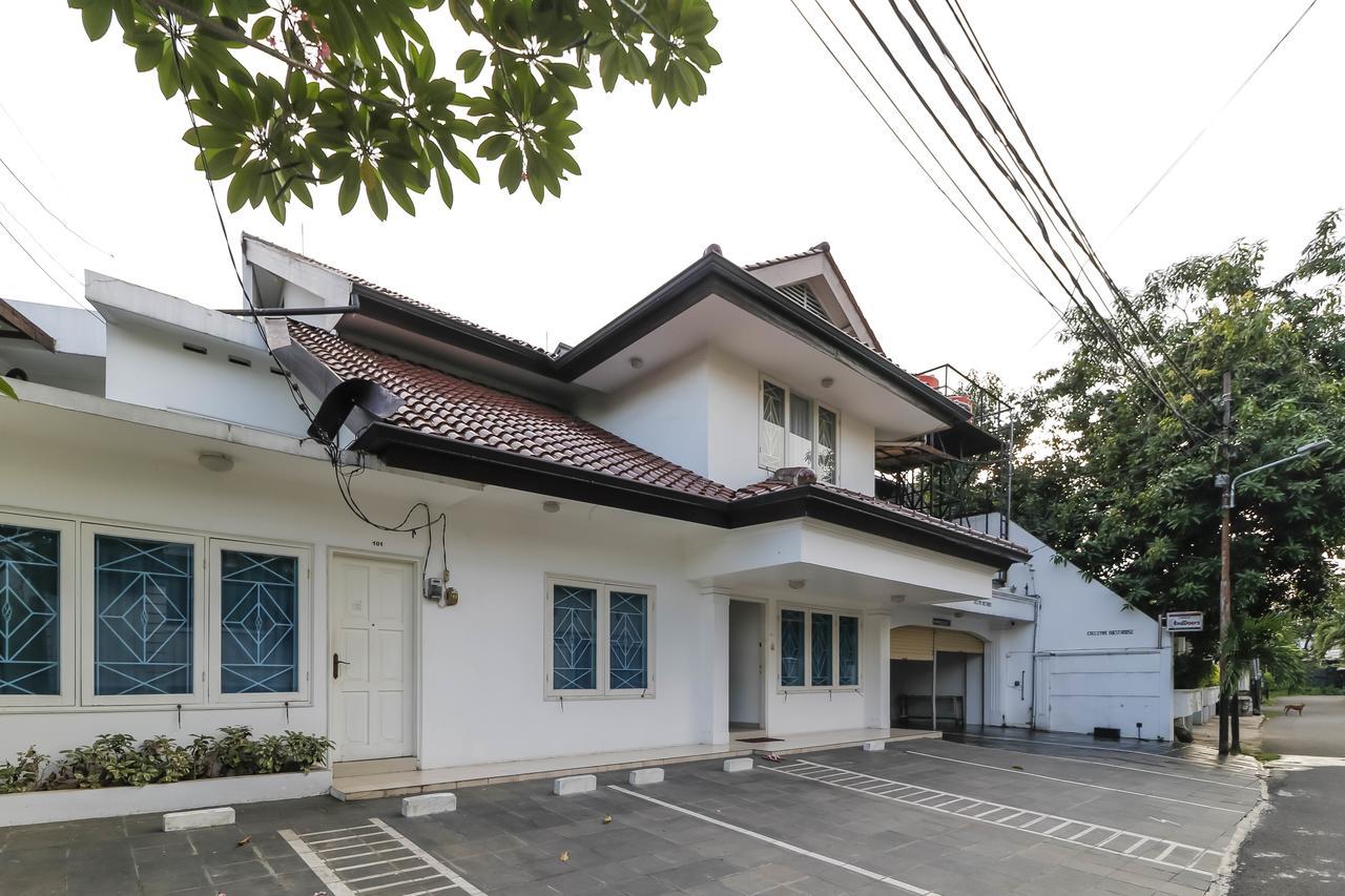 Reddoorz Plus @ Tendean Jakarta Exterior foto